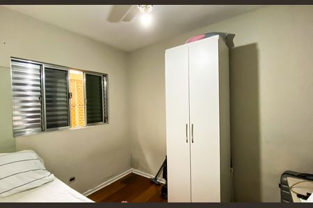 Casa à venda com 240m², 6 quartos e 3 vagas Casa à venda com 240m², 6 quartos e 3 vagasQuarto 2