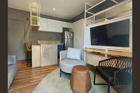 Casa para alugar com 1 quarto, 38m² em Cambuí, Campinas