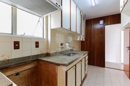 Apartamento à venda com 70m², 2 quartos e 2 vagasCozinha
