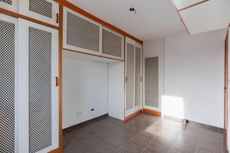 Apartamento à venda com 70m², 2 quartos e 2 vagasQuarto 1