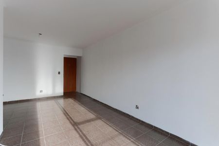 Apartamento à venda com 70m², 2 quartos e 2 vagasSala