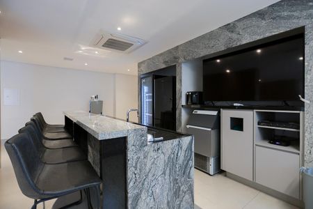 Apartamento à venda com 70m², 2 quartos e 2 vagasÁrea comum - Churrasqueira