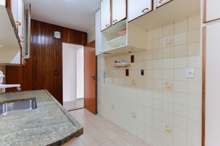 Apartamento à venda com 70m², 2 quartos e 2 vagasCozinha