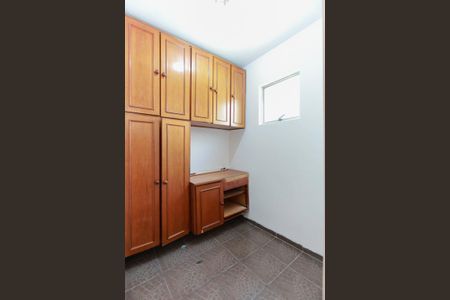 Apartamento à venda com 70m², 2 quartos e 2 vagasQuarto de serviço