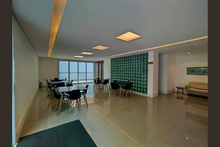 Apartamento para alugar com 1 quarto, 54m² em Cambuí, Campinas
