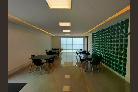 Apartamento para alugar com 1 quarto, 54m² em Cambuí, Campinas