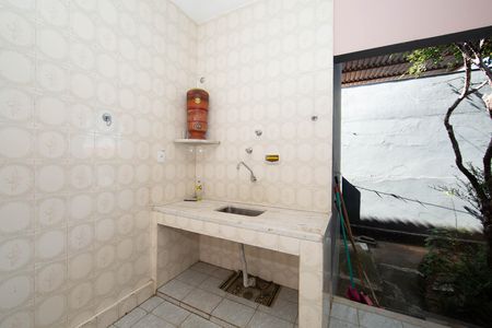 Apartamento para alugar com 220m², 3 quartos e 2 vagas Apartamento para alugar com 220m², 3 quartos e 2 vagasCOZINHA/AREA DE SERVICO