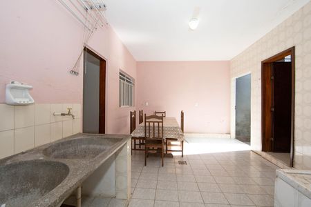 Apartamento para alugar com 220m², 3 quartos e 2 vagas Apartamento para alugar com 220m², 3 quartos e 2 vagasCOZINHA/AREA DE SERVICO
