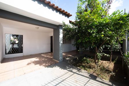 Apartamento para alugar com 220m², 3 quartos e 2 vagas Apartamento para alugar com 220m², 3 quartos e 2 vagasGARAGEM/JARDIM
