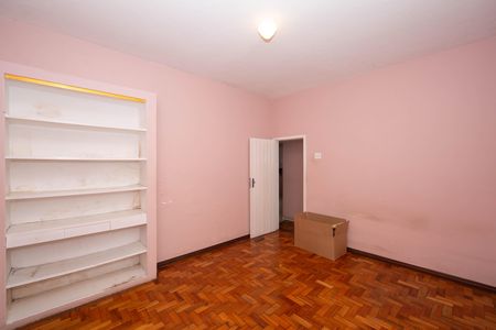 Apartamento para alugar com 220m², 3 quartos e 2 vagas Apartamento para alugar com 220m², 3 quartos e 2 vagasQUARTO3