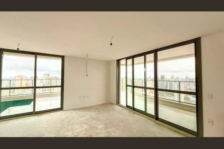 Apartamento para alugar com 243m², 3 quartos e 3 vagas