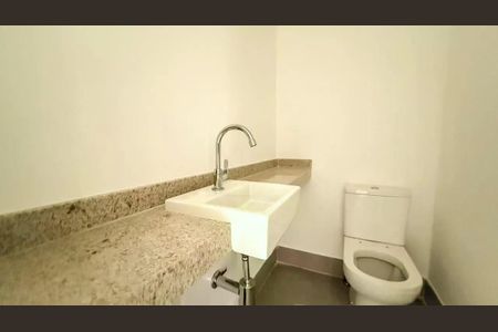 Apartamento para alugar com 243m², 3 quartos e 3 vagas