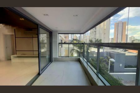 Apartamento para alugar com 112m², 3 quartos e 3 vagas