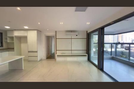 Apartamento para alugar com 3 quartos, 112m² em Cambuí, Campinas