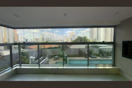Apartamento para alugar com 112m², 3 quartos e 3 vagas