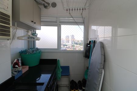 Apartamento à venda com 55m², 2 quartos e 2 vagasÁrea de Serviço