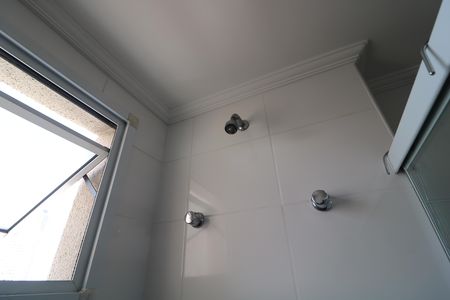 Apartamento à venda com 55m², 2 quartos e 2 vagasBanheiro da Suíte