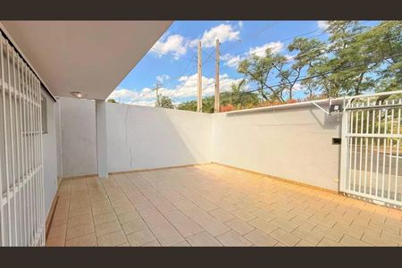 Casa à venda com 295m², 4 quartos e 4 vagas