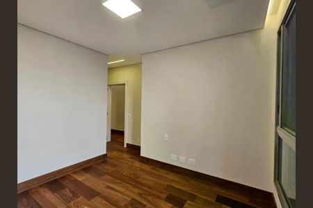 Apartamento à venda com 257m², 3 quartos e 5 vagas