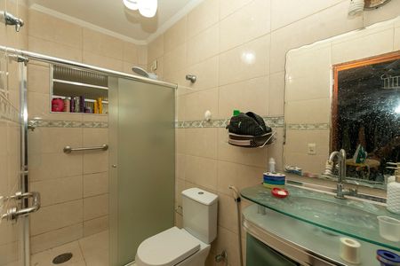 Casa à venda com 250m², 3 quartos e 2 vagas Casa à venda com 250m², 3 quartos e 2 vagasBANHEIRO SUITE