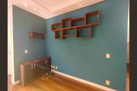 Casa de condomínio para alugar com 240m², 3 quartos e 4 vagas