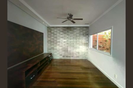 Casa de Condomínio para alugar com 3 quartos, 240m² em Swiss Park, Campinas