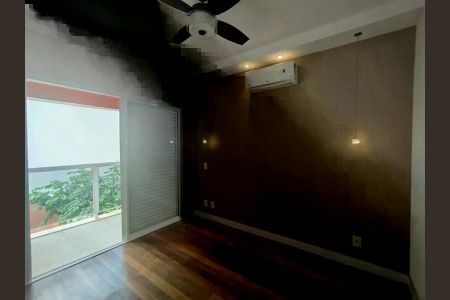 Casa de condomínio para alugar com 240m², 3 quartos e 4 vagas