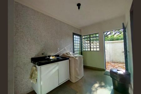 Casa de condomínio à venda com 1382m², 4 quartos e 8 vagas