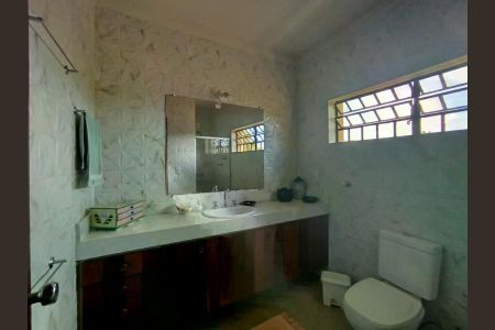 Casa de condomínio à venda com 1382m², 4 quartos e 8 vagas