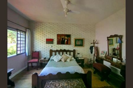 Casa de condomínio à venda com 1382m², 4 quartos e 8 vagas