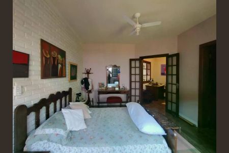 Casa de condomínio à venda com 1382m², 4 quartos e 8 vagas