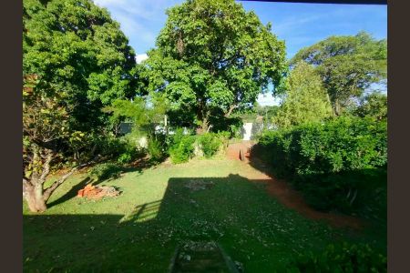 Casa de condomínio à venda com 1382m², 4 quartos e 8 vagas