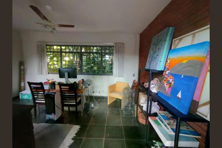 Casa de condomínio à venda com 1382m², 4 quartos e 8 vagas