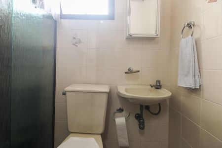 Apartamento para alugar com 179m², 3 quartos e 2 vagasÁrea de Serviço - Banheiro de Serviço 
