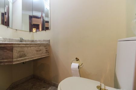 Apartamento para alugar com 179m², 3 quartos e 2 vagasLavabo 