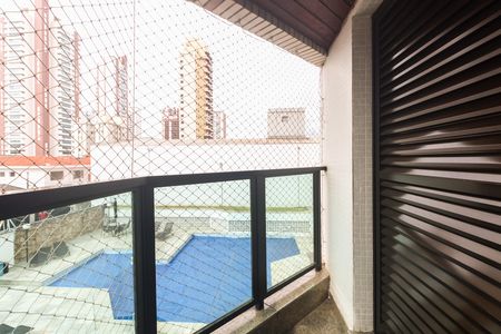Apartamento para alugar com 179m², 3 quartos e 2 vagasSuíte 1 - Varanda 