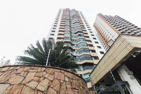 Apartamento para alugar com 179m², 3 quartos e 2 vagasFachada 