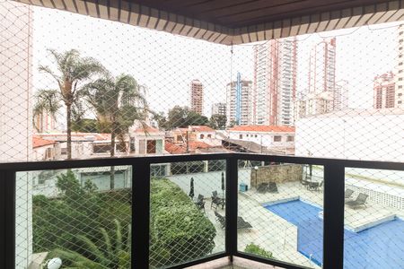 Apartamento para alugar com 179m², 3 quartos e 2 vagasSuíte 1 - Varanda 