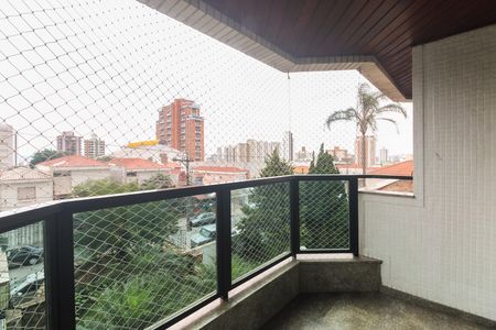 Apartamento para alugar com 179m², 3 quartos e 2 vagasVaranda 