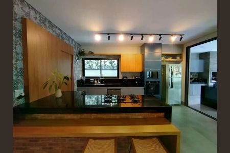 Casa de Condomínio à venda com 5 quartos, 333m² em Swiss Park, Campinas