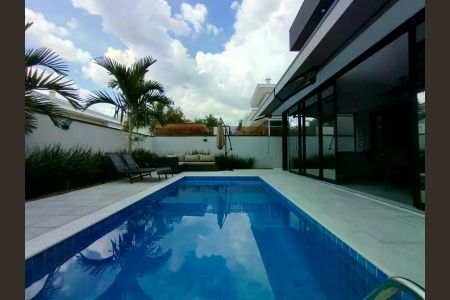Casa de condomínio à venda com 333m², 5 quartos e 4 vagas