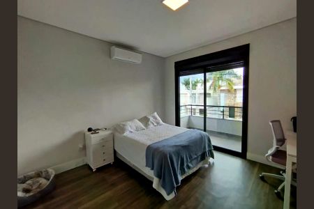 Casa de condomínio à venda com 333m², 5 quartos e 4 vagas