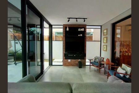 Casa de condomínio à venda com 333m², 5 quartos e 4 vagas