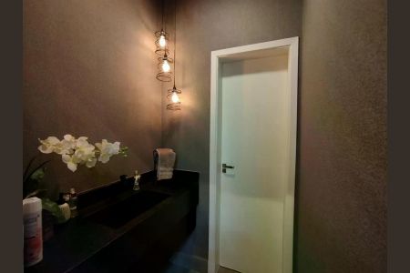 Casa de condomínio à venda com 333m², 5 quartos e 4 vagas