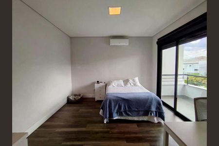 Casa de condomínio à venda com 333m², 5 quartos e 4 vagas