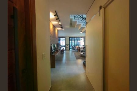 Casa de condomínio à venda com 333m², 5 quartos e 4 vagas
