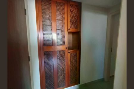 Apartamento para alugar com 2 quartos, 98m² em Bosque, Campinas