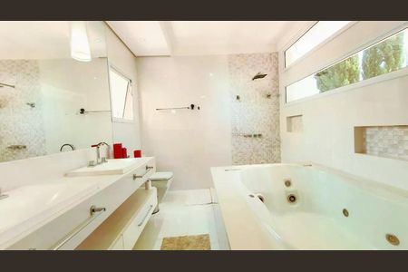 Casa de Condomínio para alugar com 3 quartos, 276m² em Swiss Park, Campinas