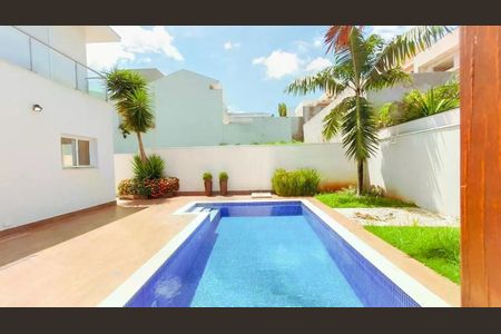 Casa de condomínio para alugar com 276m², 3 quartos e 4 vagas
