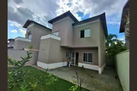 Casa de condomínio para alugar com 283m², 3 quartos e 2 vagas